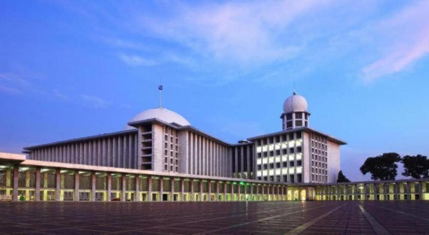 Oyo 1805 Fatmawati Mansion Syariah Hotel Jakarta Exterior photo